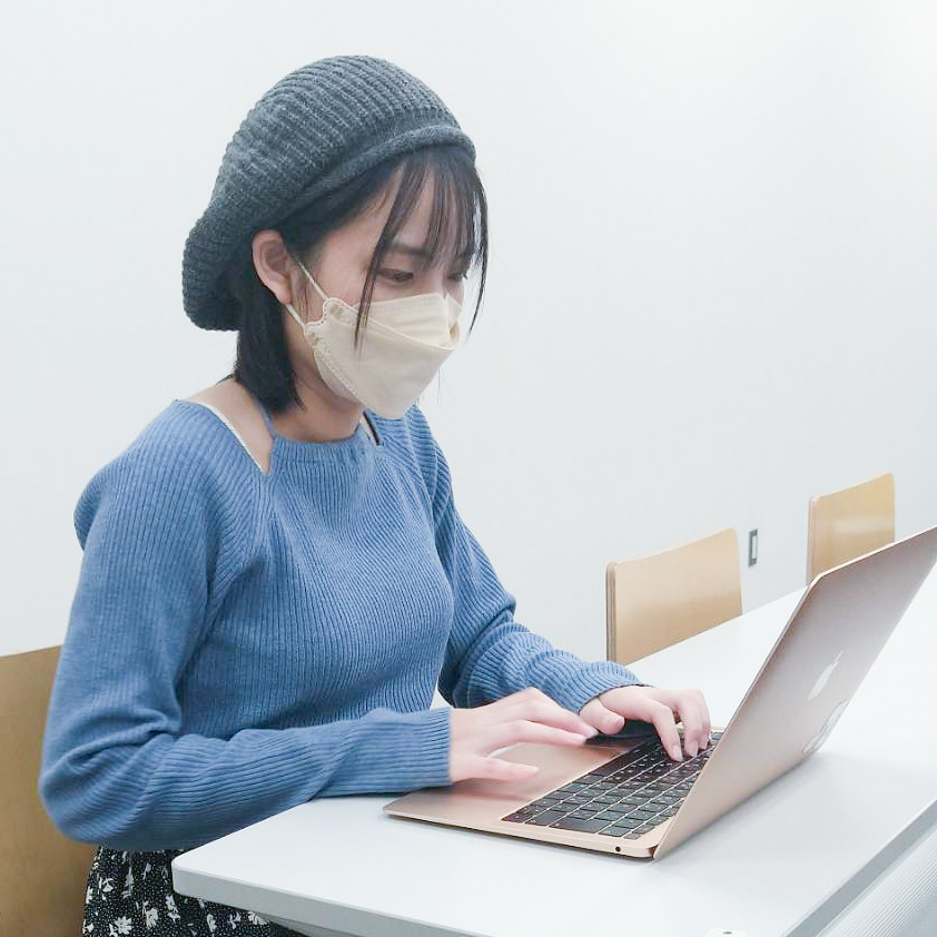 国際情報学部国際情報学科メディアスタディーズコース 4年　松永碧 